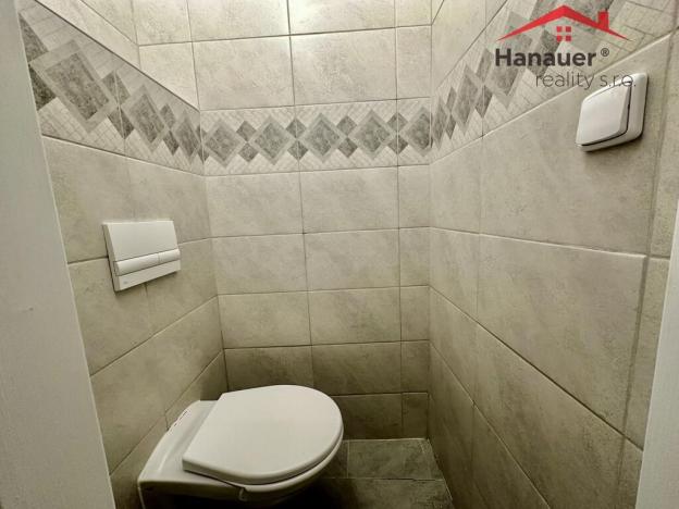 Pronájem obchodního prostoru, Děčín - Děčín IV-Podmokly, Tržní, 197 m2