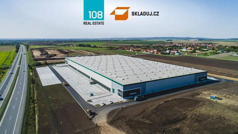 Pronájem skladu, Syrovice, 4612 m2