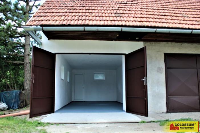 Prodej garáže, Knínice - Knínice u Boskovic, 18 m2