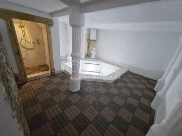 Prodej rodinného domu, Lobendava, 263 m2