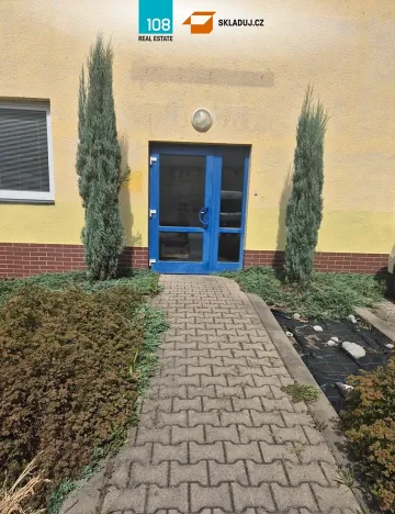 Pronájem skladu, Rožnov pod Radhoštěm, Televizní, 416 m2