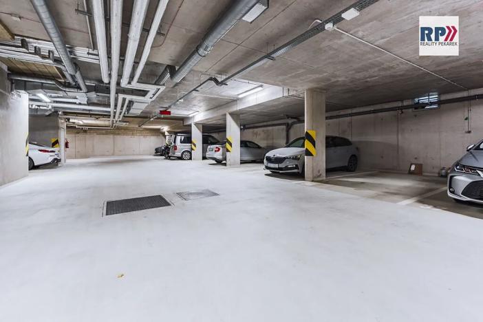 Prodej bytu 3+kk, Praha - Vysočany, Strnadových, 74 m2