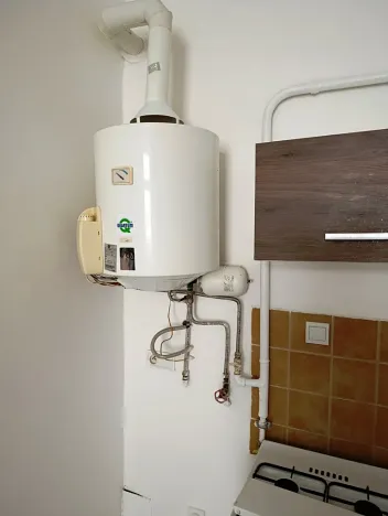 Pronájem bytu 1+1, Prostějov, Poděbradovo nám., 41 m2