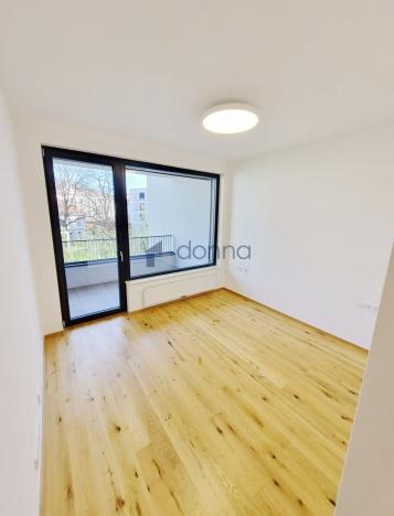 Pronájem bytu 2+kk, Praha, Mužíkova, 54 m2