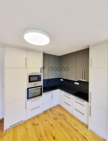 Pronájem bytu 2+kk, Praha, Mužíkova, 54 m2