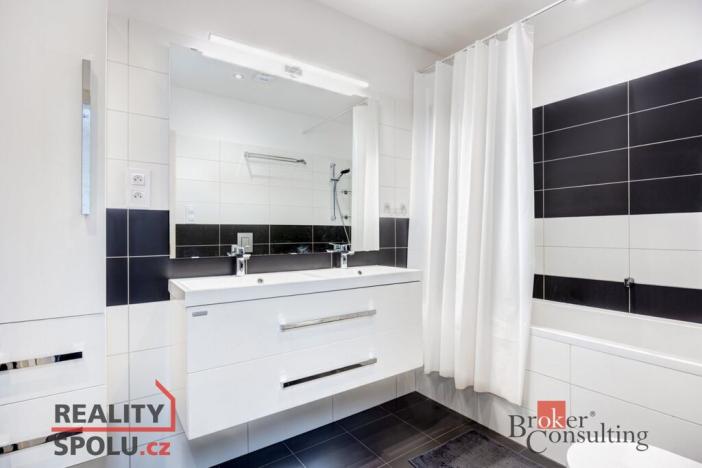 Prodej rodinného domu, Chýně, Bernardova, 110 m2