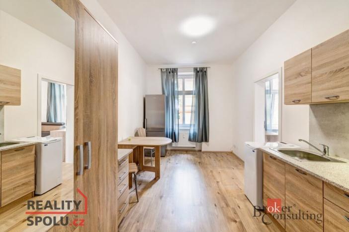 Pronájem bytu 2+kk, Praha - Krč, Budějovická, 38 m2