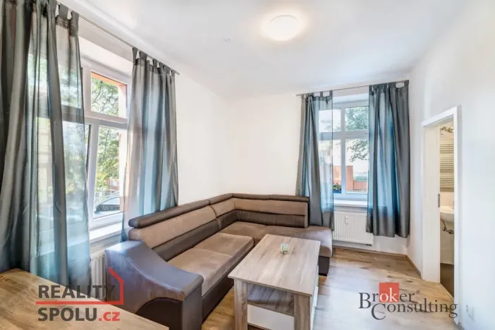 Pronájem bytu 2+kk, Praha - Krč, Budějovická, 38 m2