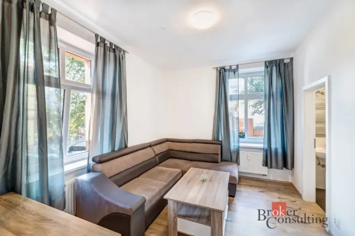 Pronájem bytu 2+kk, Praha - Krč, Budějovická, 38 m2