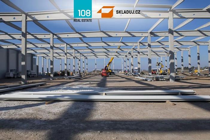 Pronájem skladu, Hustopeče, 27900 m2