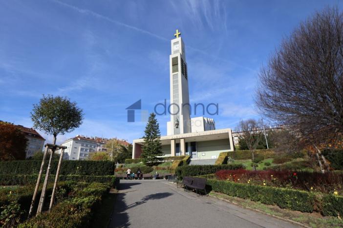 Pronájem kanceláře, Praha, Moskevská, 54 m2