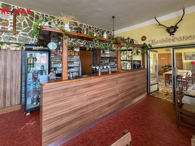 Pronájem restaurace, Dolní Hbity, 297 m2