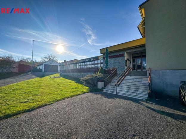 Pronájem restaurace, Dolní Hbity, 297 m2