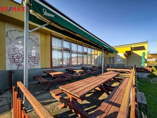 Pronájem restaurace, Dolní Hbity, 297 m2