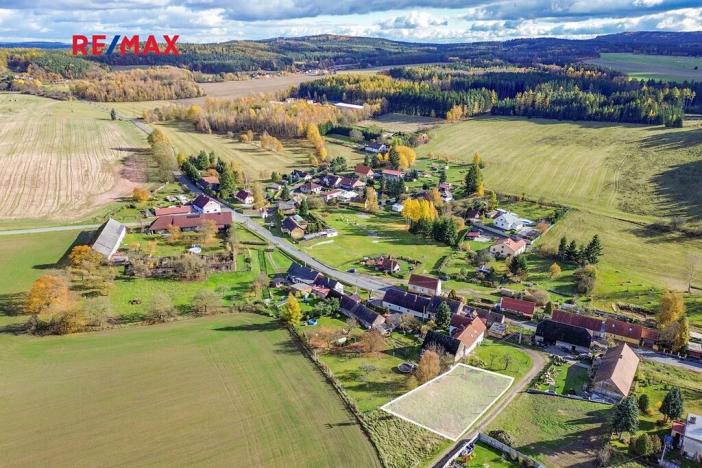 Prodej pozemku pro bydlení, Chomle, 757 m2