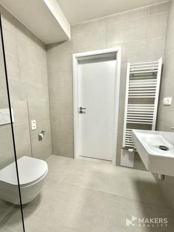 Pronájem bytu 2+kk, Praha - Libeň, U skládky, 47 m2