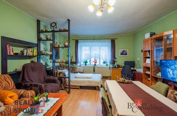 Prodej rodinného domu, Tetčice, Palackého, 200 m2