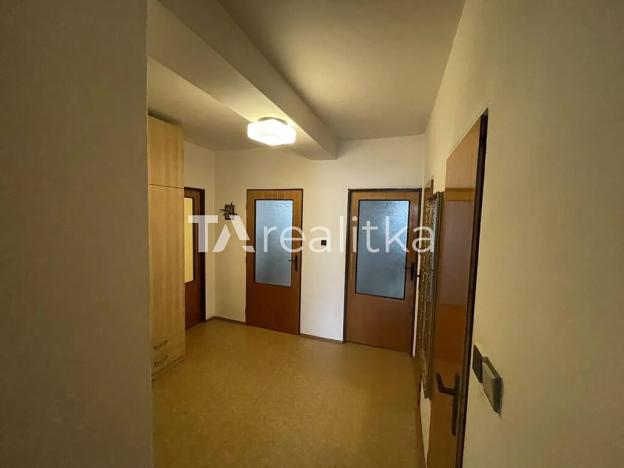 Pronájem bytu 3+1, Petrovice u Karviné, 77 m2