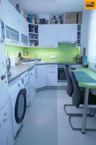 Prodej bytu 2+1, Olomouc - Hodolany, tř. Kosmonautů, 52 m2