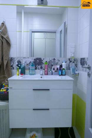 Prodej bytu 2+1, Olomouc - Hodolany, tř. Kosmonautů, 52 m2