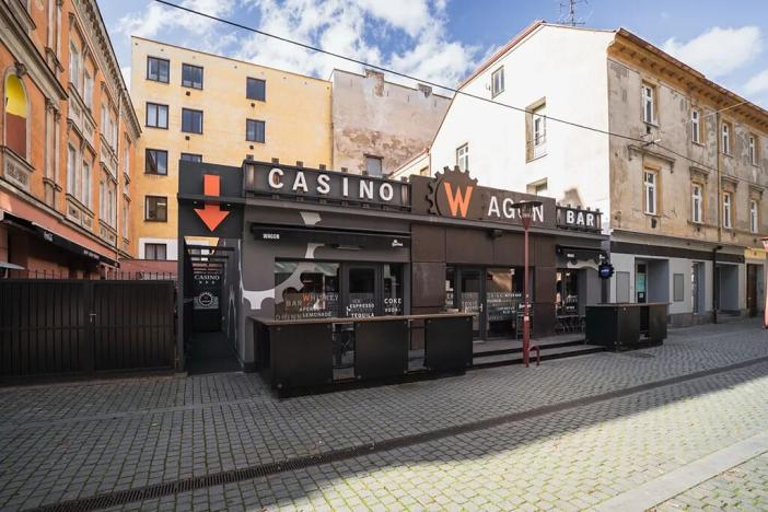 Pronájem obchodního prostoru, Plzeň, Martinská, 60 m2