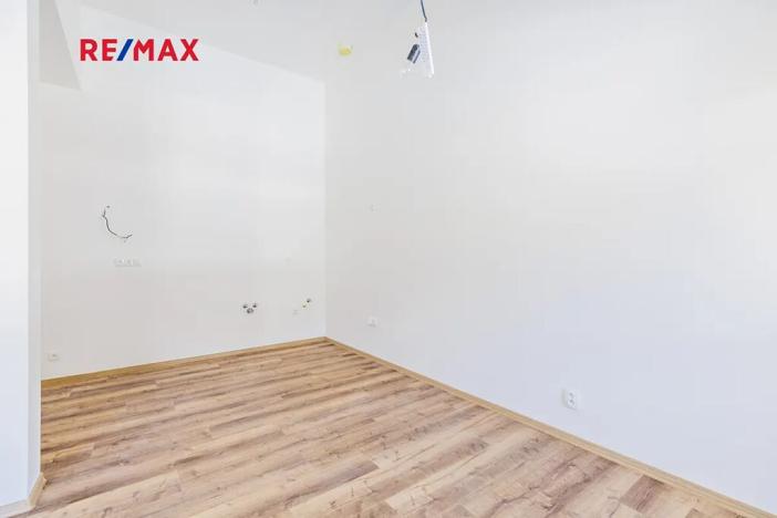 Prodej atypického bytu, Svoboda nad Úpou, Nádražní, 44 m2