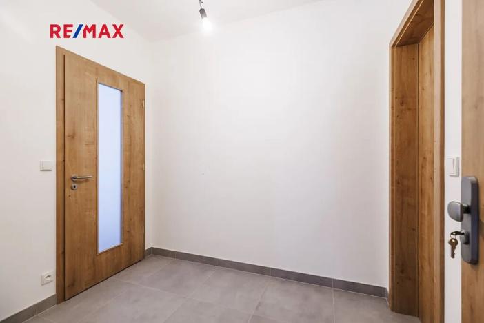 Prodej atypického bytu, Svoboda nad Úpou, Nádražní, 44 m2