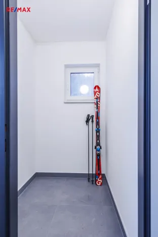 Prodej atypického bytu, Svoboda nad Úpou, Nádražní, 44 m2