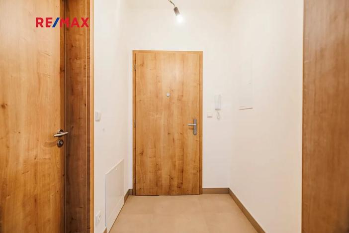 Prodej bytu 2+kk, Svoboda nad Úpou, Nádražní, 36 m2