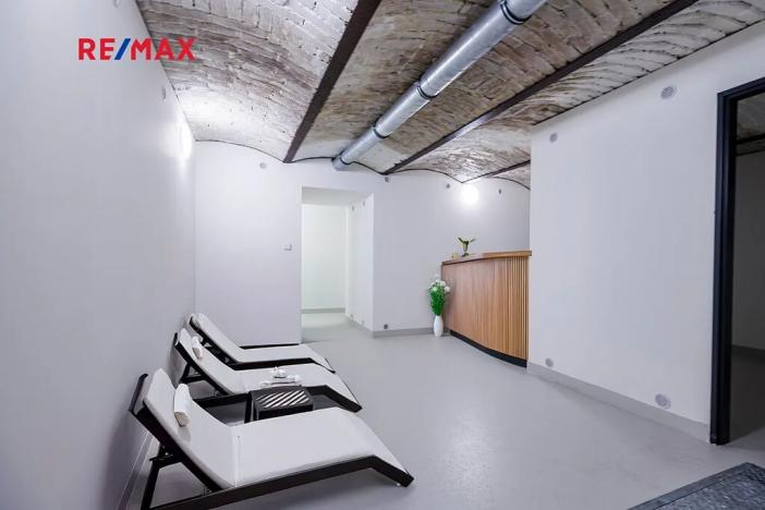 Prodej bytu 2+kk, Svoboda nad Úpou, Nádražní, 36 m2