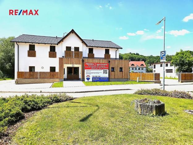 Prodej bytu 2+kk, Svoboda nad Úpou, Nádražní, 54 m2