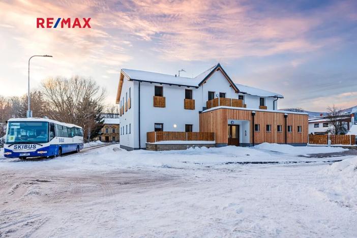 Prodej bytu 2+kk, Svoboda nad Úpou, Nádražní, 54 m2