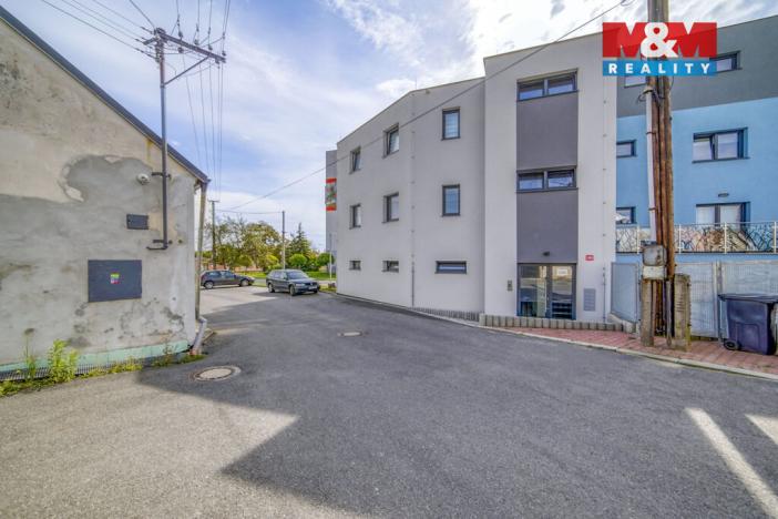 Pronájem bytu 1+kk, Nýřany, Benešova třída, 34 m2