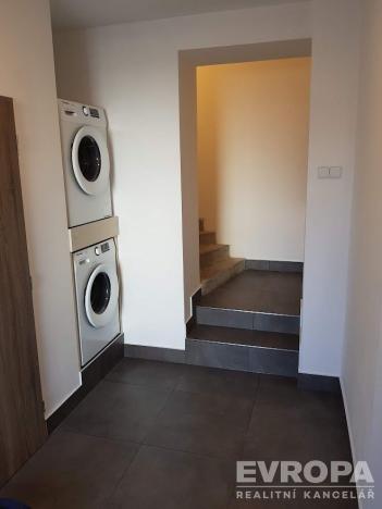 Pronájem ubytování, Liberec - Liberec III-Jeřáb, Nákladní, 313 m2