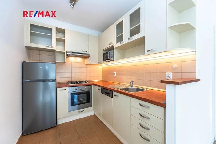 Pronájem bytu 2+kk, Praha - Michle, Bítovská, 38 m2