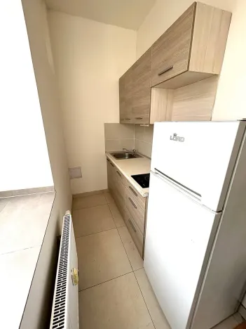 Pronájem bytu 1+kk, Praha - Zličín, Strojírenská, 32 m2