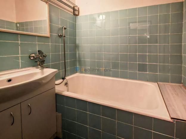 Pronájem bytu 2+kk, Praha - Nusle, Maroldova, 47 m2