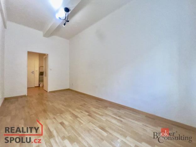 Pronájem bytu 2+1, Praha - Vinohrady, náměstí Jiřího z Lobkovic, 47 m2