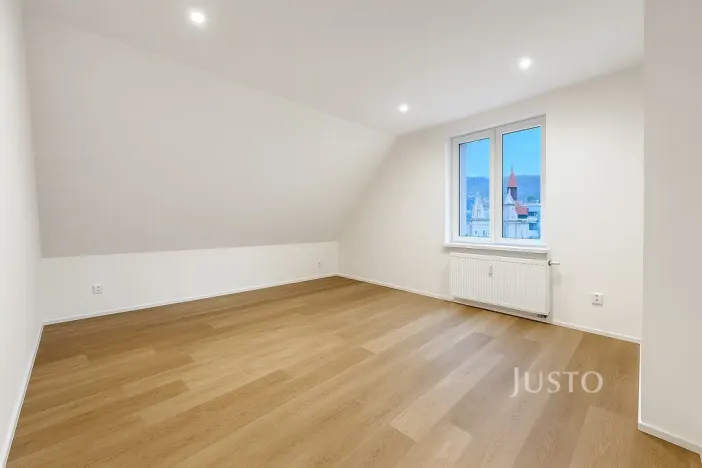 Pronájem bytu 2+1, Děčín, Plzeňská, 59 m2