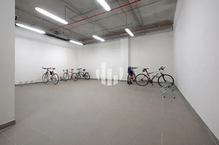 Pronájem kanceláře, Praha - Smíchov, Radlická, 234 m2