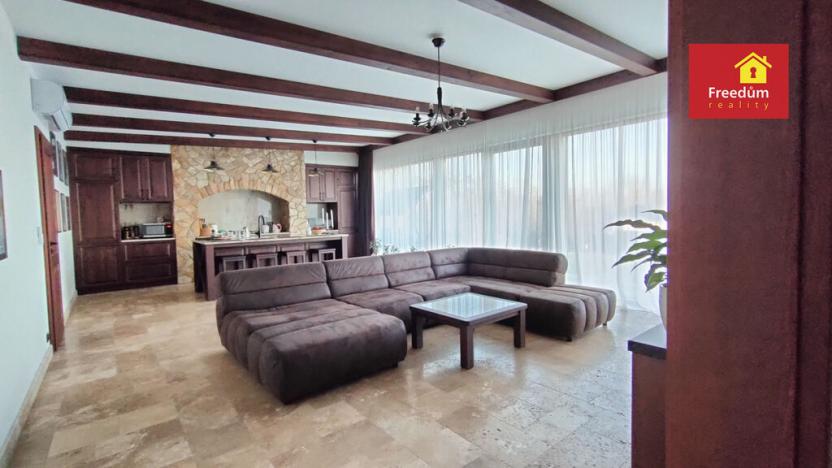 Prodej rodinného domu, Krupka, Na Výrovce, 200 m2