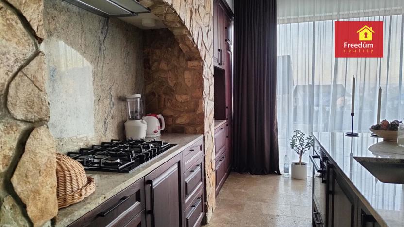 Prodej rodinného domu, Krupka, Na Výrovce, 200 m2