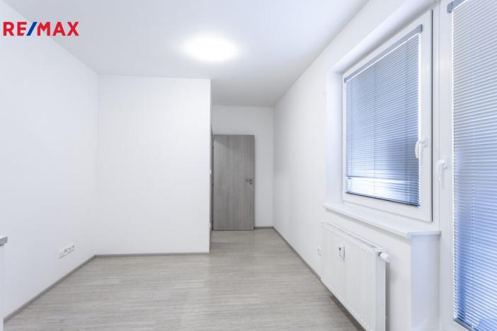 Pronájem bytu 1+kk, Brno - Židenice, Vančurova, 27 m2