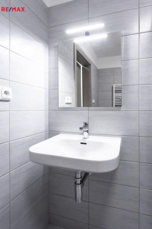 Pronájem bytu 1+kk, Brno - Židenice, Vančurova, 27 m2