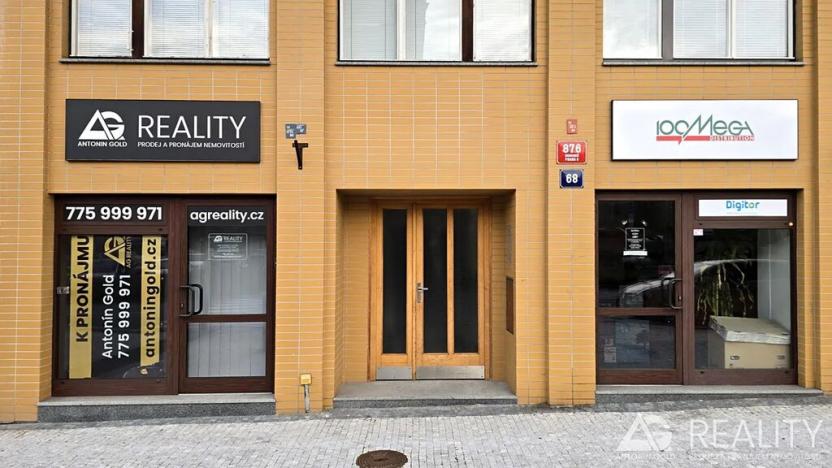 Pronájem kanceláře, Praha - Bubeneč, Terronská, 24 m2