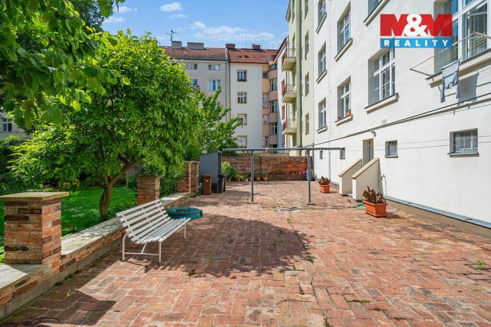 Pronájem bytu 2+kk, Hradec Králové, Klumparova, 38 m2