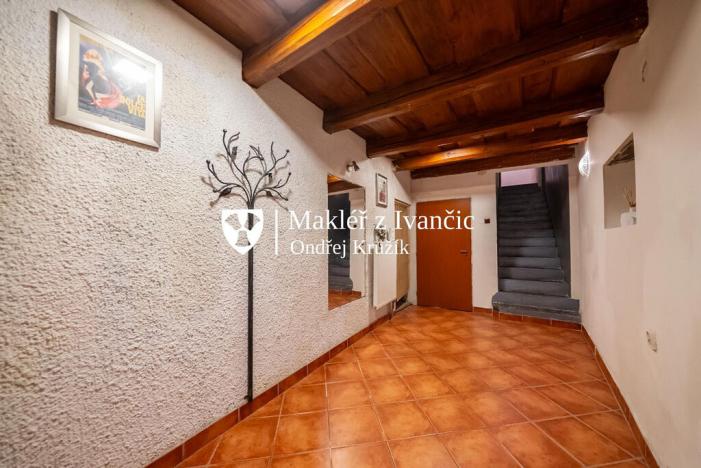 Prodej rodinného domu, Ivančice, Jana Schwarze, 178 m2