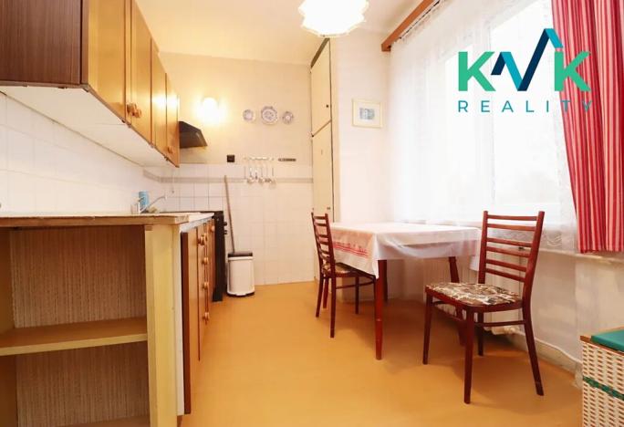 Prodej bytu 2+1, Karlovy Vary, Hybešova, 57 m2