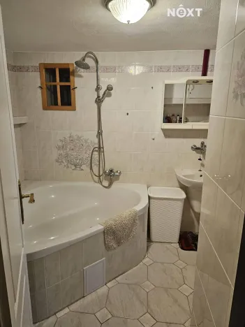 Prodej chalupy, Krompach, 260 m2