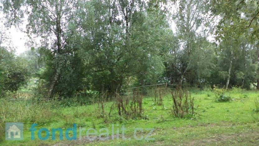 Prodej pozemku, Studená, 841 m2